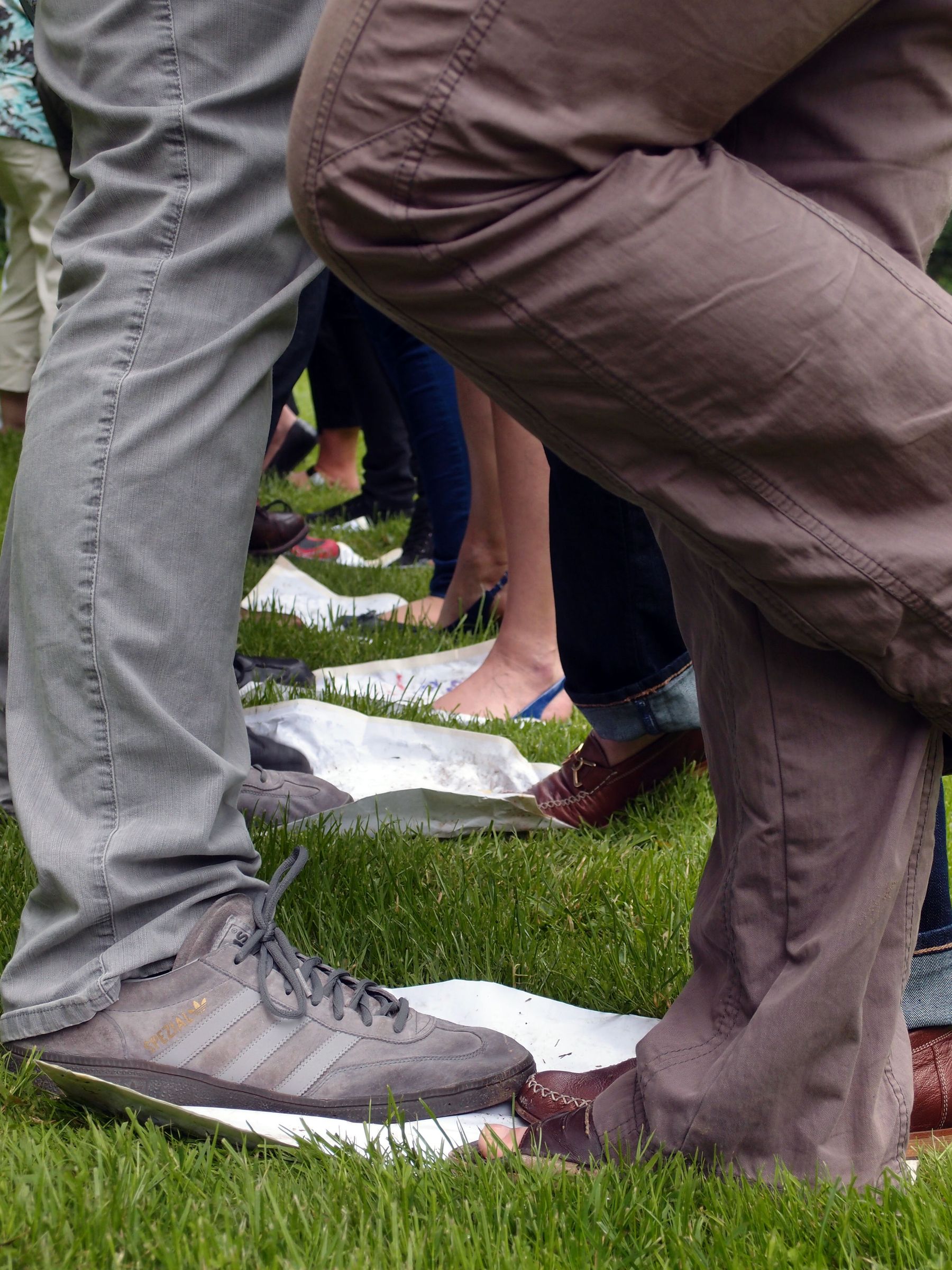 Handeln & Ausprobieren bringt mehr als tausend Worte. Erlebnispädagogisches Outdoor Trainnig für Firmen & Organisationen. Jetzt informieren!
